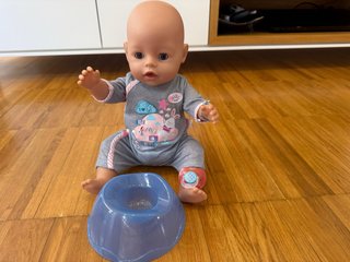 Muñeca Baby Born con accesorios