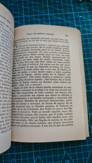 Argeo ha muerto, supongo (Novelistas del día) ...