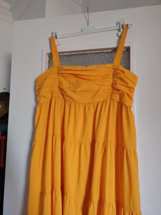 Vestido Zara amarillo M