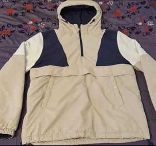 Abrigo impermeable
