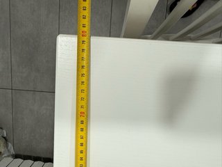 Mesa de cocina blanca y sillas 2