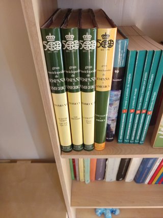 Librosespaña y América varios libros cuatro libros