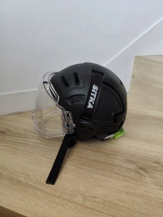 Casco de hockey Sitka Talla S