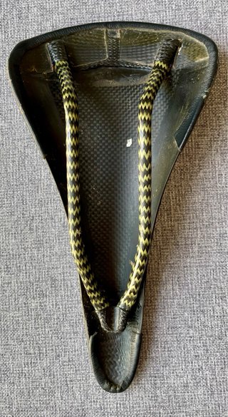 Sillín Tune Speedneedle