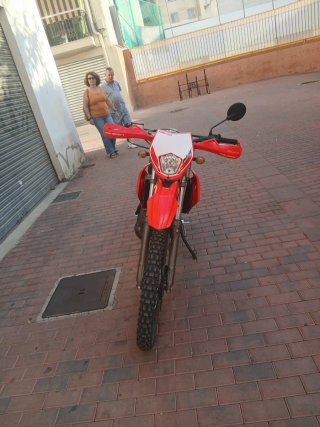 Rieju MRT 50 2024 Ciclomotor