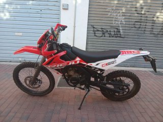 Rieju MRT 50 2024 Ciclomotor