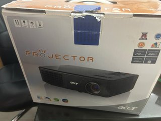 Proyector Acer Negro