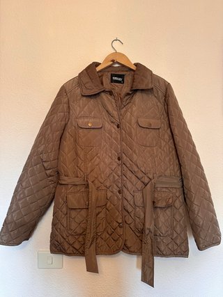 Chaqueta acolchada marrón