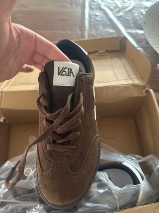 Zapatillas Veja Marrones Talla 39
