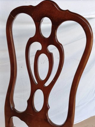6 Sillas de madera clásica