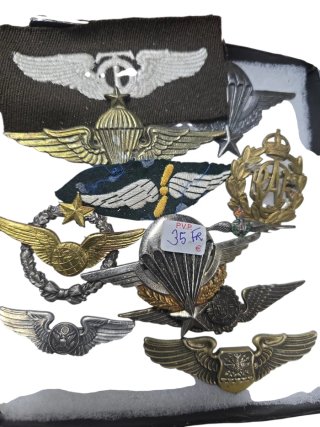 Lote de 9 Insignias Militares de Aviación