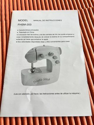 Máquina de Coser Compacta Double Stitch