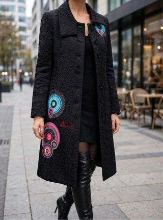 Abrigo largo Desigual negro talla M