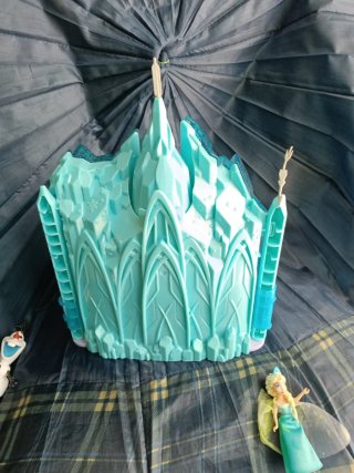 Palacio de Hielo Frozen Elsa Muñeca Olaf