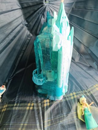 Palacio de Hielo Frozen Elsa Muñeca Olaf