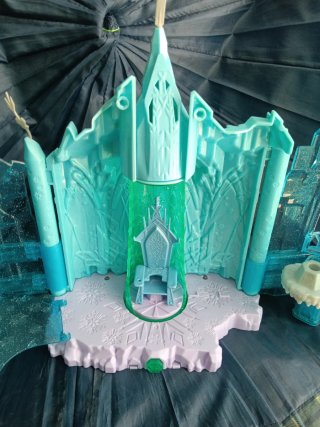 Palacio de Hielo Frozen Elsa Muñeca Olaf