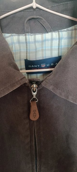 Chaqueta GANT Marrón