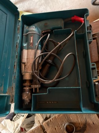 2 Taladros Makita con Maletín