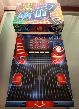 Juego de mesa Avanti ¡Qué pase el siguiente!