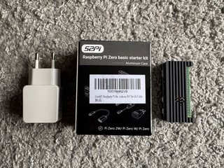 Raspberry Pi Zero 2W + starter kit
