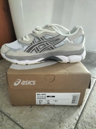 Asics Gel-NYC Mujer Beige/Blanco Talla 36
