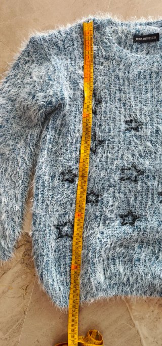 Jersey de pelito azul con estrellas