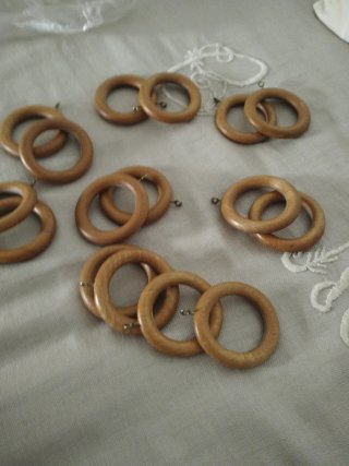 Argollas de cortina de madera