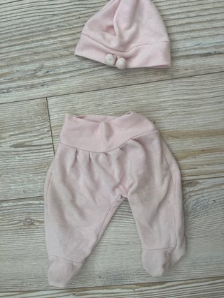 Muñeco Bebé con Conjunto de Ropa