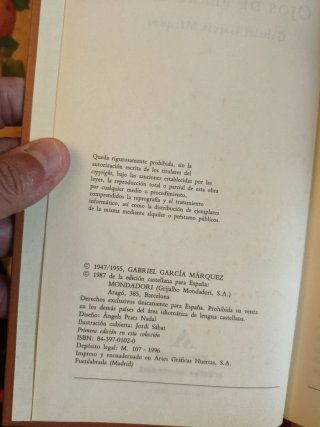 Ojos de perro azul (primera edición)