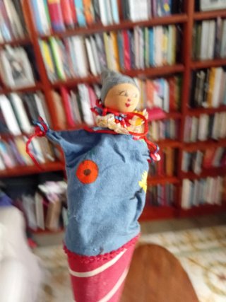Marioneta antigua de palo anos 60.