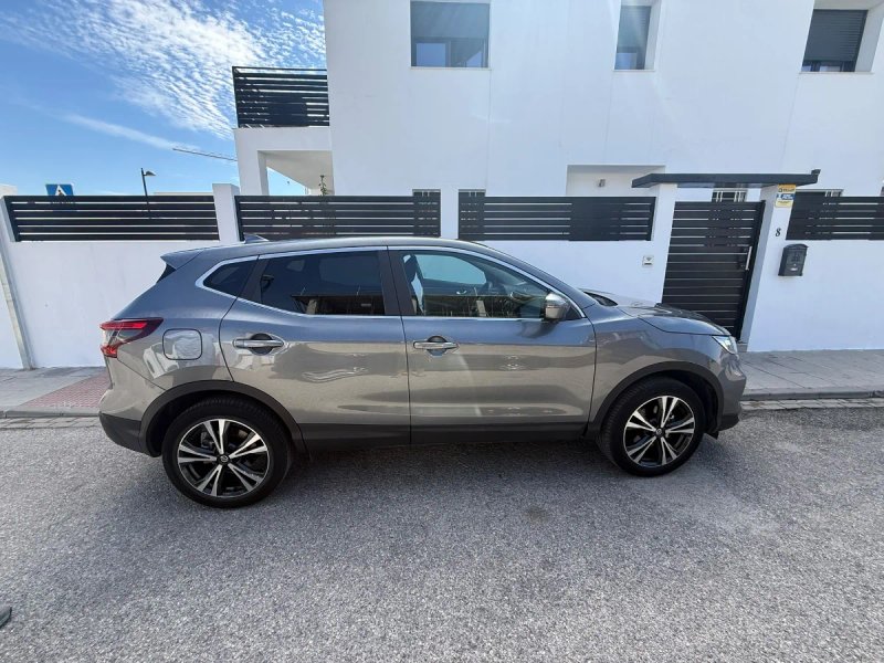 Nissan Qashqai 1.3 DIG-T s&s N-Connecta 4x2 6v 2020
