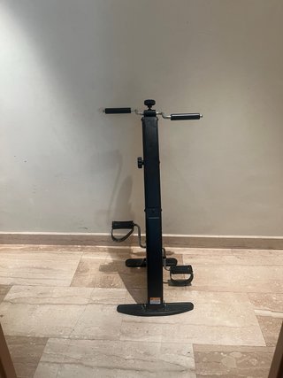 Bicicleta Estática Compacta Negra