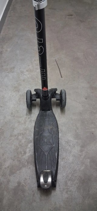 Patinete Micro de tres ruedas