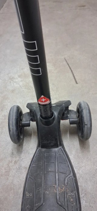Patinete Micro de tres ruedas