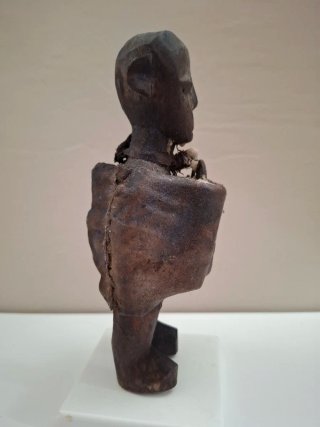 Figura antigua FON de Benin