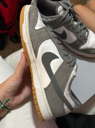 Nike Dunk Low Grises y Blancas