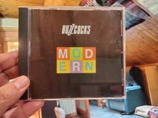 Buzzcocks, "Modern", 1999.