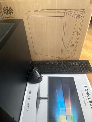 PC Ryzen 7 · RTX 3060 12GB · 2TB NVMe · Monitor 24