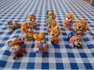 Set 11 Sorpresine Kinder Leoventuras Miaogizi