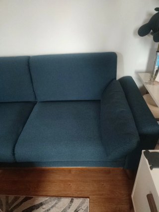 Sofá 2 plazas tela y madera
