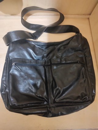 Bolso de Piel para Portátil Black leather bag