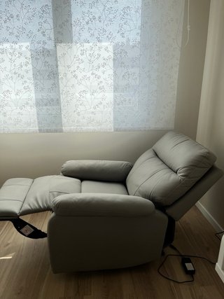 Sillón reclinable eléctrico gris