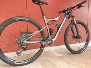 Bici MTB Orbea Oiz M10