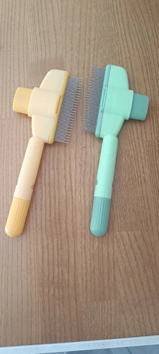 Set 2 spazzole autopulenti cani gatti
