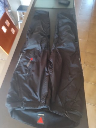 Pantalón de moto Dainese Talla 56 D-DRY