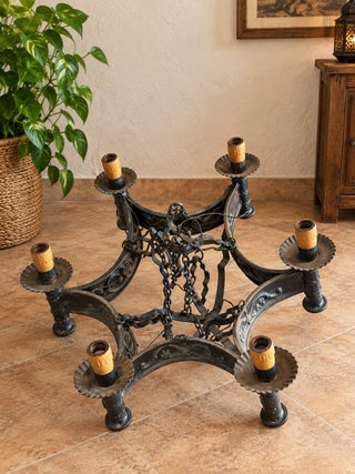 Candelabro de hierro forjado de 6 brazos – Vintage