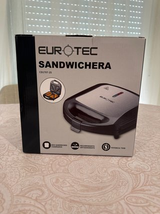 Sandwichera Eurotec 750W