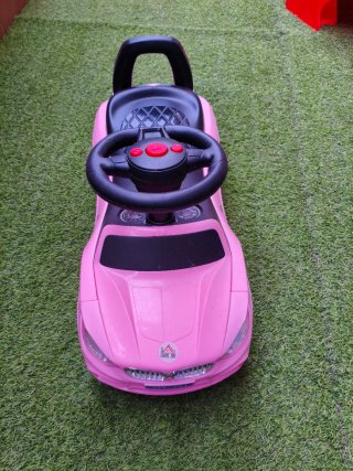 Correpasillos rosa para niña