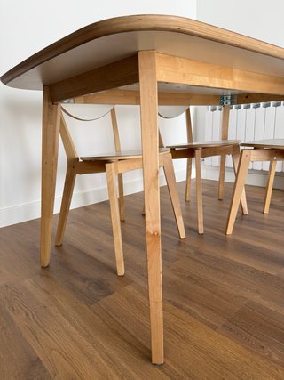 Mesa de comedor NORDMYRA Ikea + 4 sillas NORDMYRA
