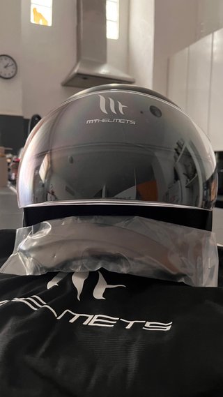 Casco MT Helmets OF501B